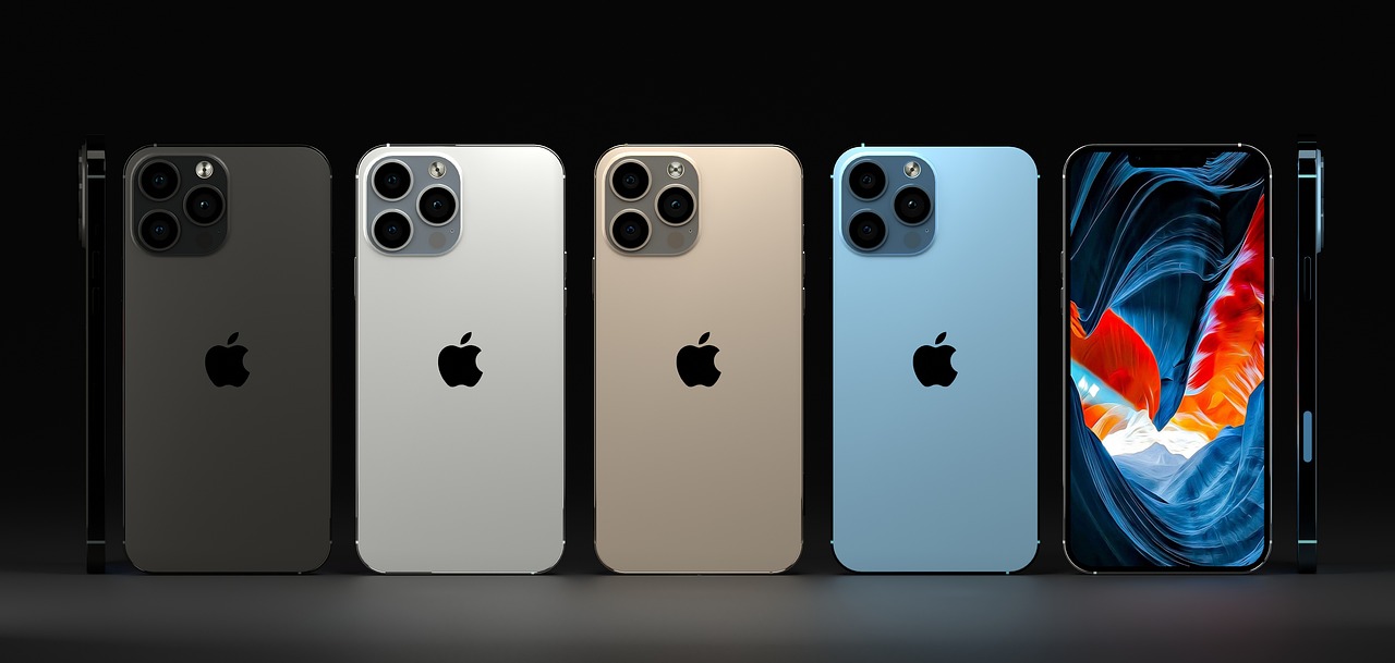 iphone, iphone 13, iphone 13 max-6884673.jpg